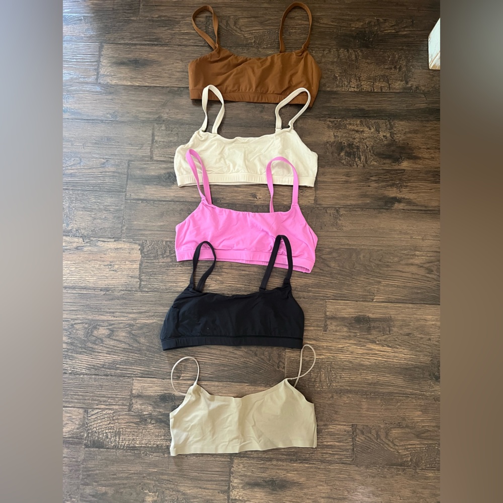 Skims Bra Bundle Size Medium
